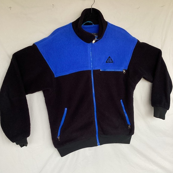 Vintage 1990s Nike ACG fleece zip up jacket Mt. st. Helens